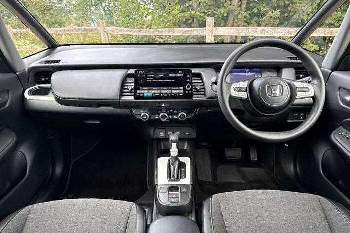Honda Jazz Hybrid 1.5 i-MMD SR eCVT 