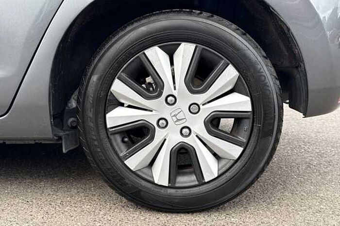 Honda Jazz Hybrid 1.5 i-MMD SR eCVT 