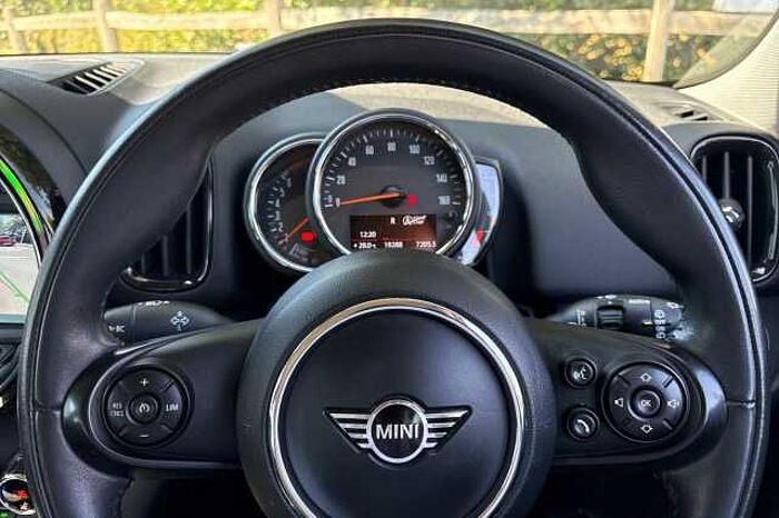 MINI Mini 1.5 Cooper Classic 5dr Auto 