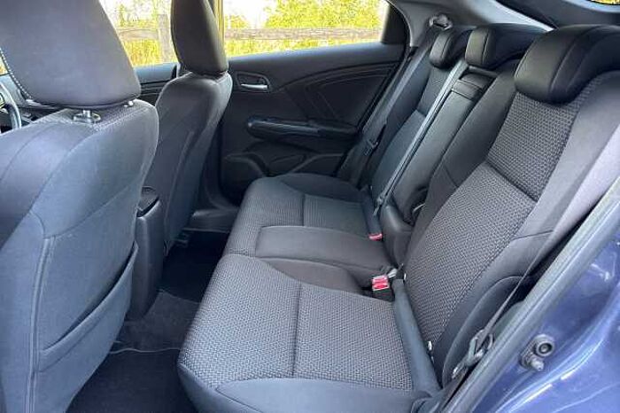 Honda Civic 1.8 i-VTEC SE Plus Navi Auto 