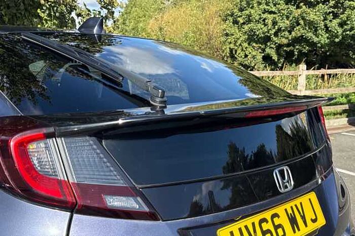 Honda Civic 1.8 i-VTEC SE Plus Navi Auto 