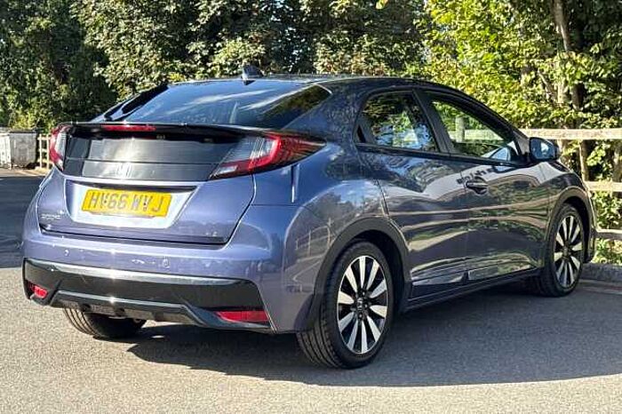 Honda Civic 1.8 i-VTEC SE Plus Navi Auto 