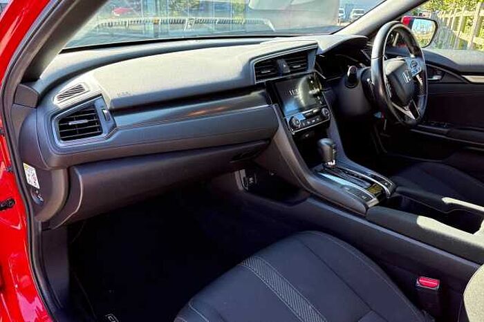 Honda Civic 1.0 VTEC Turbo 126 SR CVT 