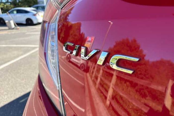 Honda Civic 1.0 VTEC Turbo 126 SR CVT 