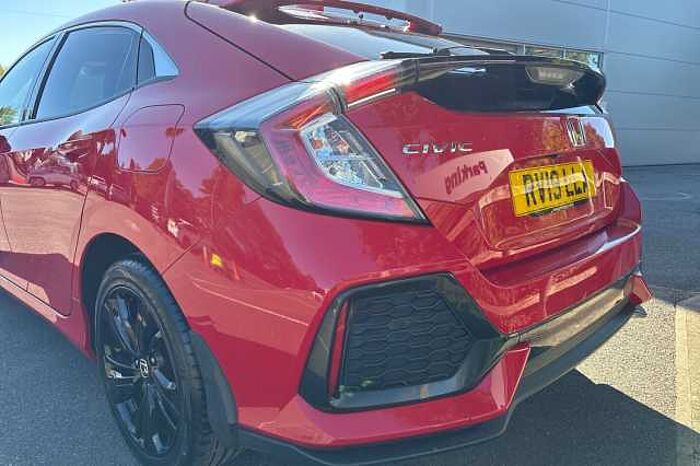 Honda Civic 1.0 VTEC Turbo 126 SR CVT 