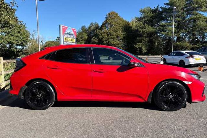 Honda Civic 1.0 VTEC Turbo 126 SR CVT 