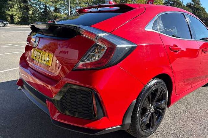 Honda Civic 1.0 VTEC Turbo 126 SR CVT 