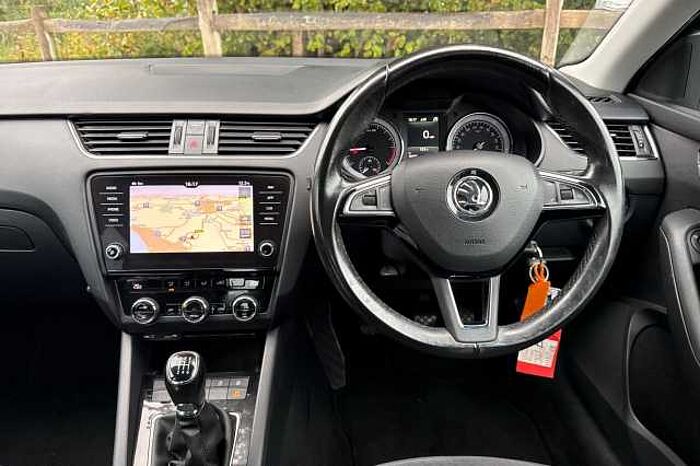 SKODA Octavia 2.0 TDI CR SE L 5dr Manual 
