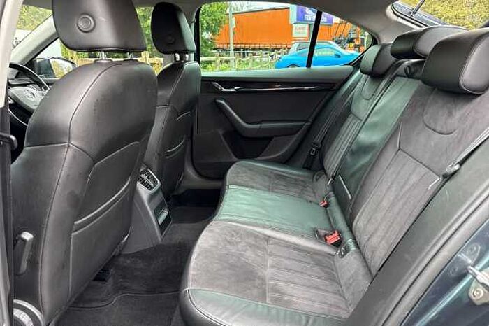 SKODA Octavia 2.0 TDI CR SE L 5dr Manual 