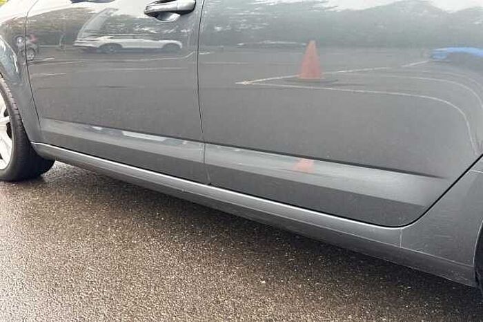 SKODA Octavia 2.0 TDI CR SE L 5dr Manual 