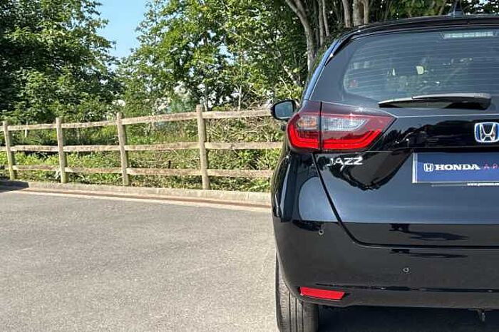 Honda Jazz Hybrid 1.5 i-MMD SR eCVT 