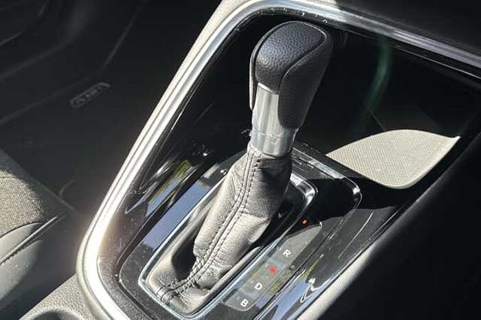 Honda HR-V Hybrid 1.5 eHEV Advance eCVT 