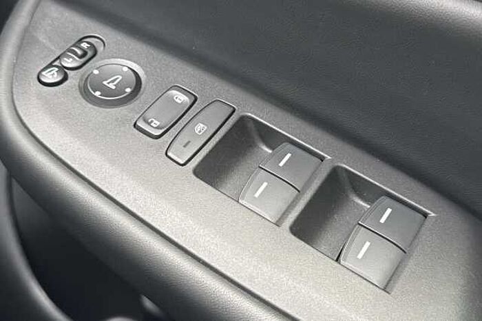 Honda Jazz Hybrid 1.5 i-MMD Crosstar Advance eCVT 