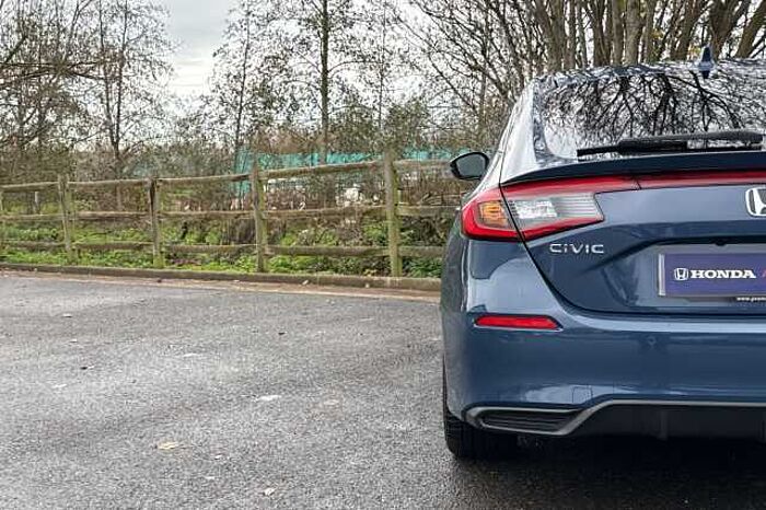 Honda Civic Hybrid 2.0 eHEV Advance eCVT 