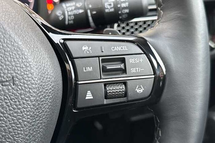 Honda Civic Hybrid 2.0 eHEV Advance eCVT 