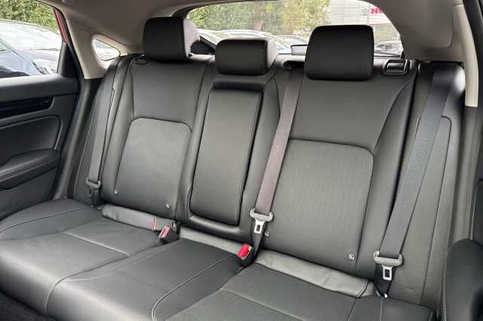 Honda Civic Hybrid 2.0 eHEV Advance eCVT 