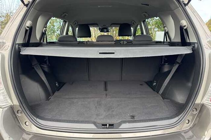 Toyota Verso 1.8 V-matic Icon TSS M-Drive S 