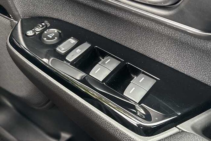 Honda CR-V Hybrid 2.0 i-MMD SE 2WD eCVT 