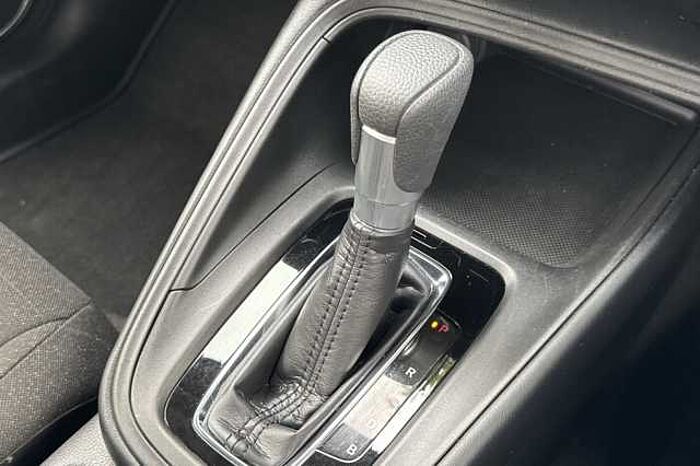 Honda HR-V Hybrid 1.5 eHEV Elegance eCVT 