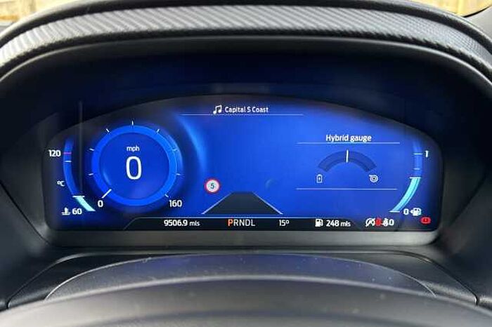 Ford Puma 1.0 EcoBoost Hybrid mHEV Vivid Ruby Ed DCT 