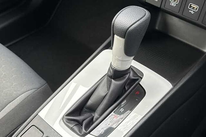 Honda Jazz Hybrid 1.5 i-MMD Elegance eCVT 