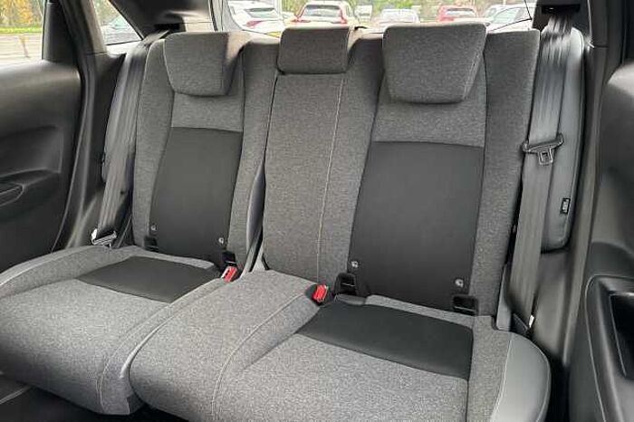 Honda Jazz Hybrid 1.5 i-MMD Advance Sport eCVT 